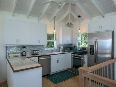 Coral Bay Luxury World Class Views